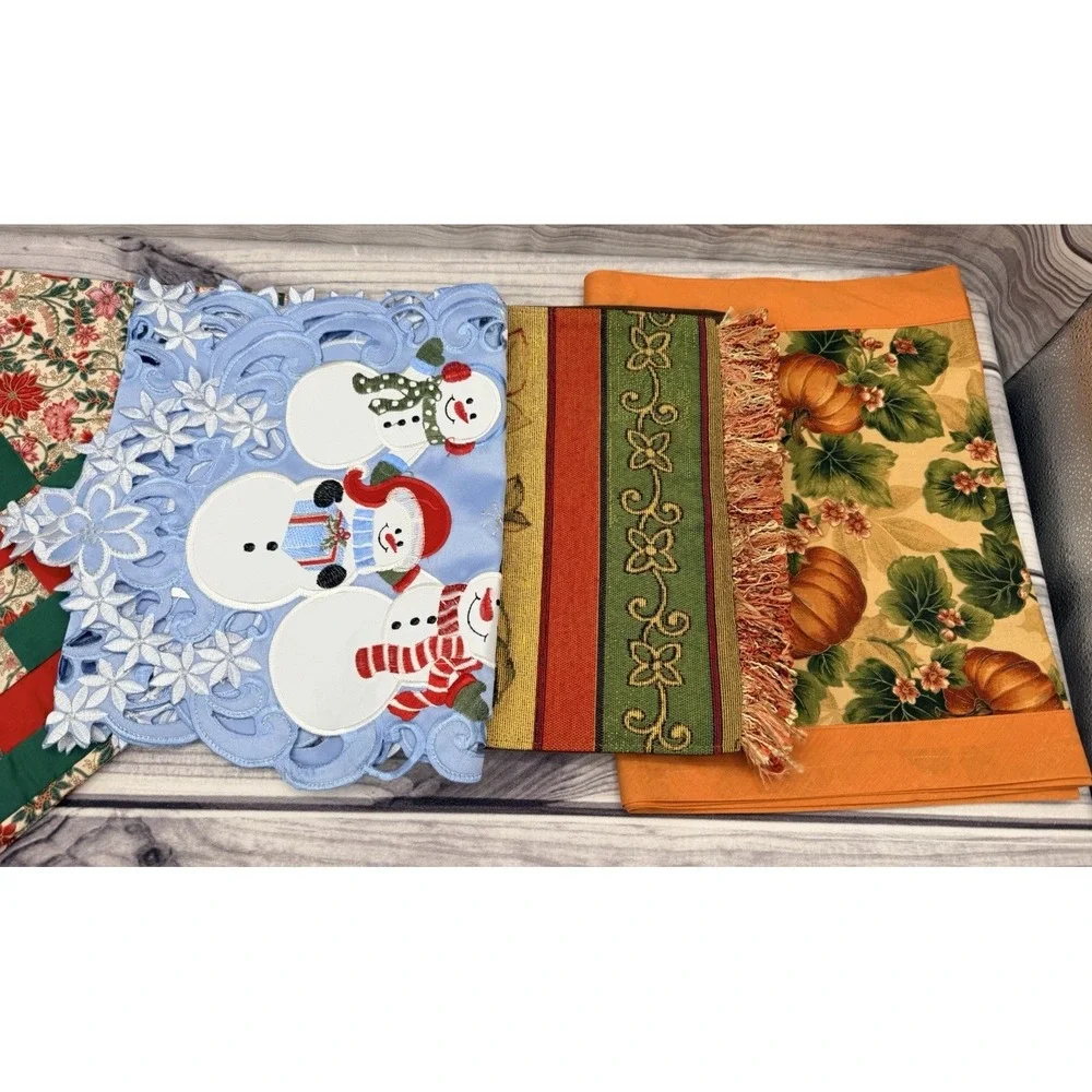 LOT OF 6 HOLIDAY TABLE RUNNERS - FALL / CHRISTMAS - SOME QUILTED - SOME VINTAGE